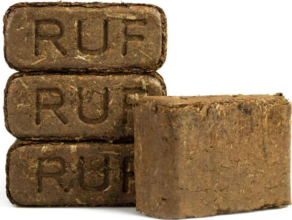 Rekord Braunkohlebriketts 10 kg – 900 kg Palette (90 × 10 kg)